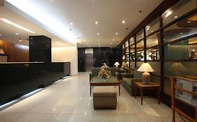 Sunny Bay Suites